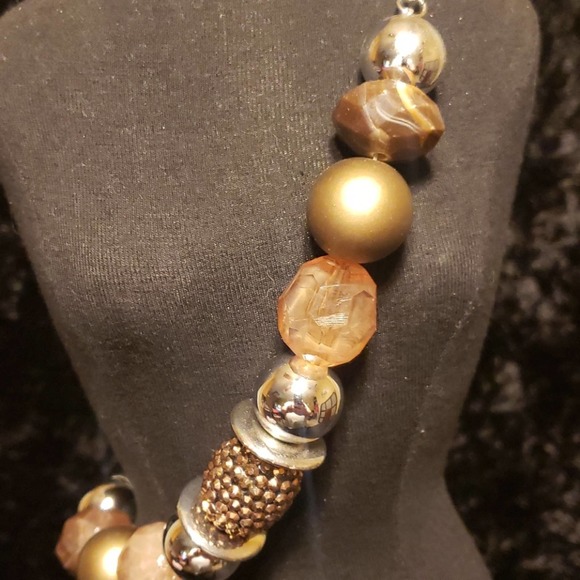 Necklace & Pierced Earrings Set - Picture 8 of 8